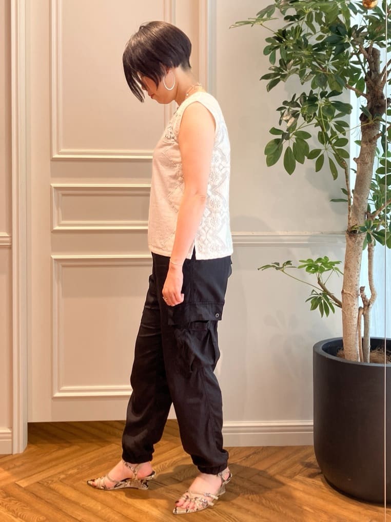 konominさんの「DRESSTERIOR｜」を使ったコーディネート