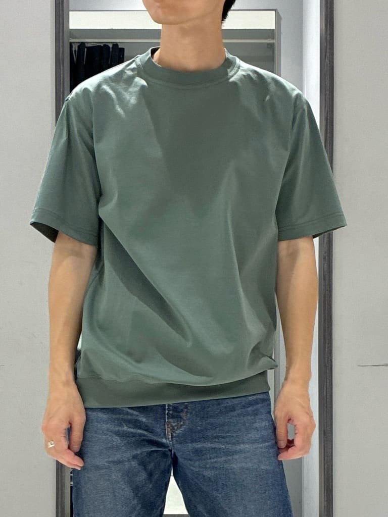 わいずみさんの「TAKEO KIKUCHI｜【抗菌防臭／5サイズ展開】ハイゲージポンチ Tシャツ」を使ったコーディネート