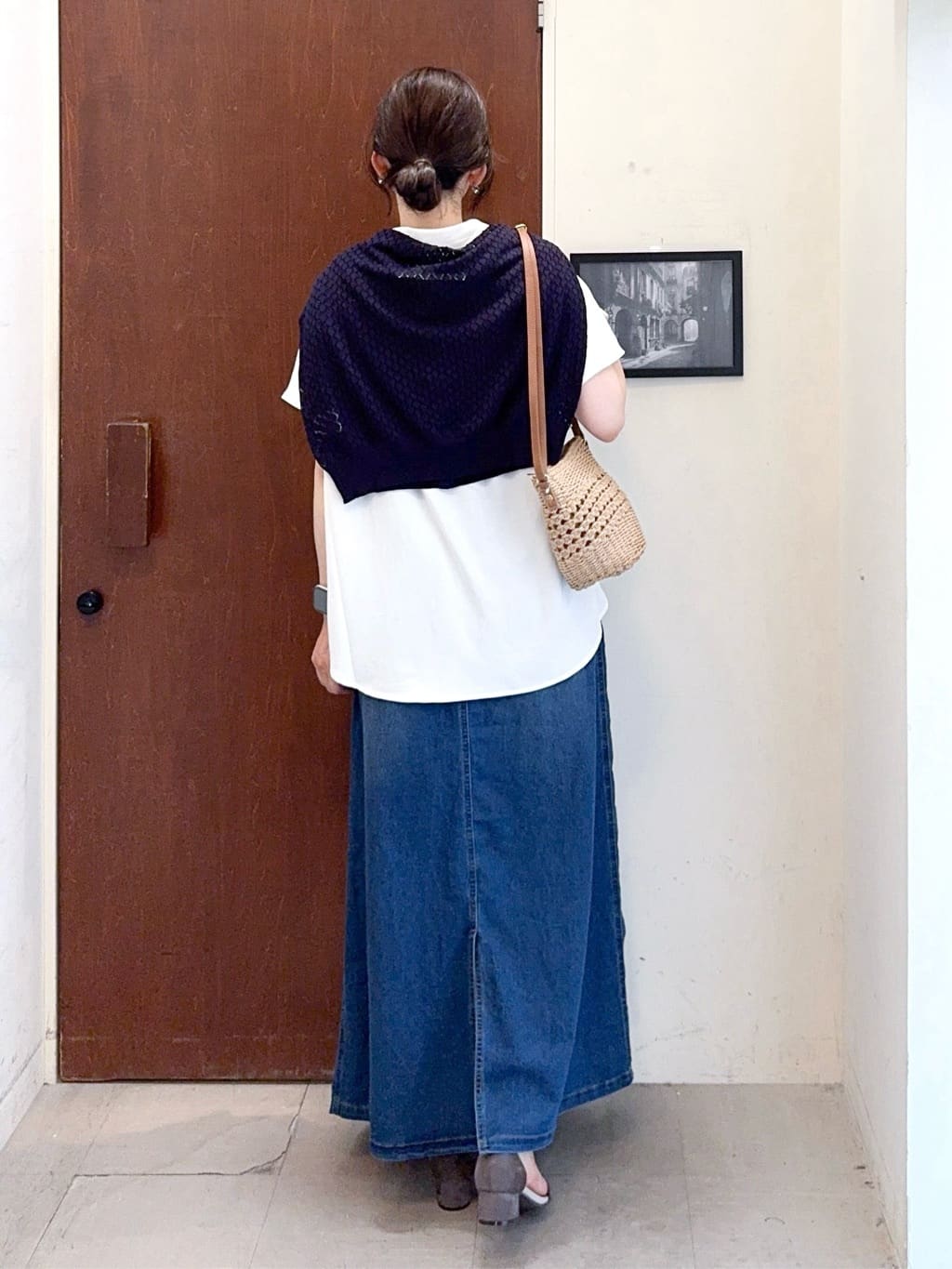 𝐇𝐢𝐫𝐨𝐦𝐢さんの「SHOO･LA･RUE｜【洗える/S-LL/プチプラ】さらっとすっきりきれい見え スキッパーブラウス」を使ったコーディネート