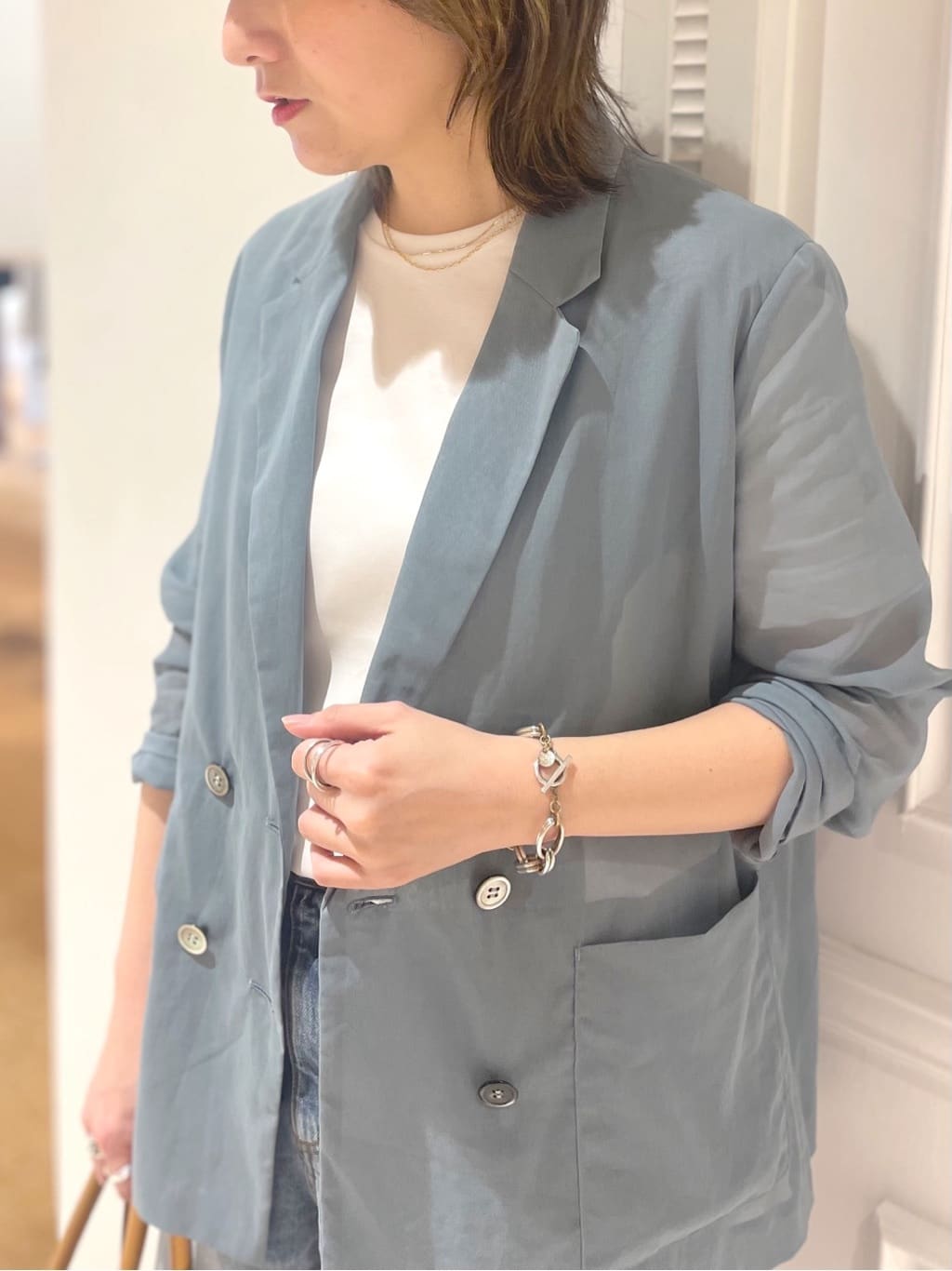 makiさんの「DRESSTERIOR｜◆【接触冷感/抗菌防臭/消臭】アイスクリアコットンTシャツ」を使ったコーディネート
