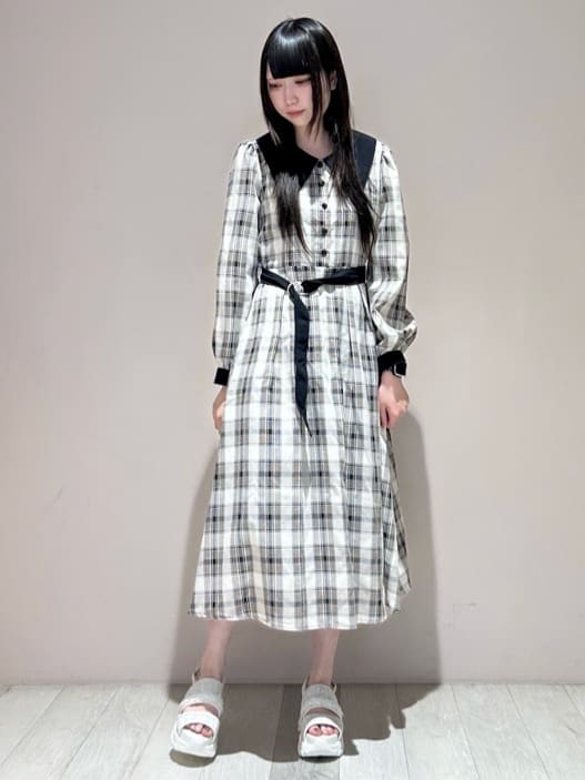 しおりんさんの「ESPERANZA｜」を使ったコーディネート