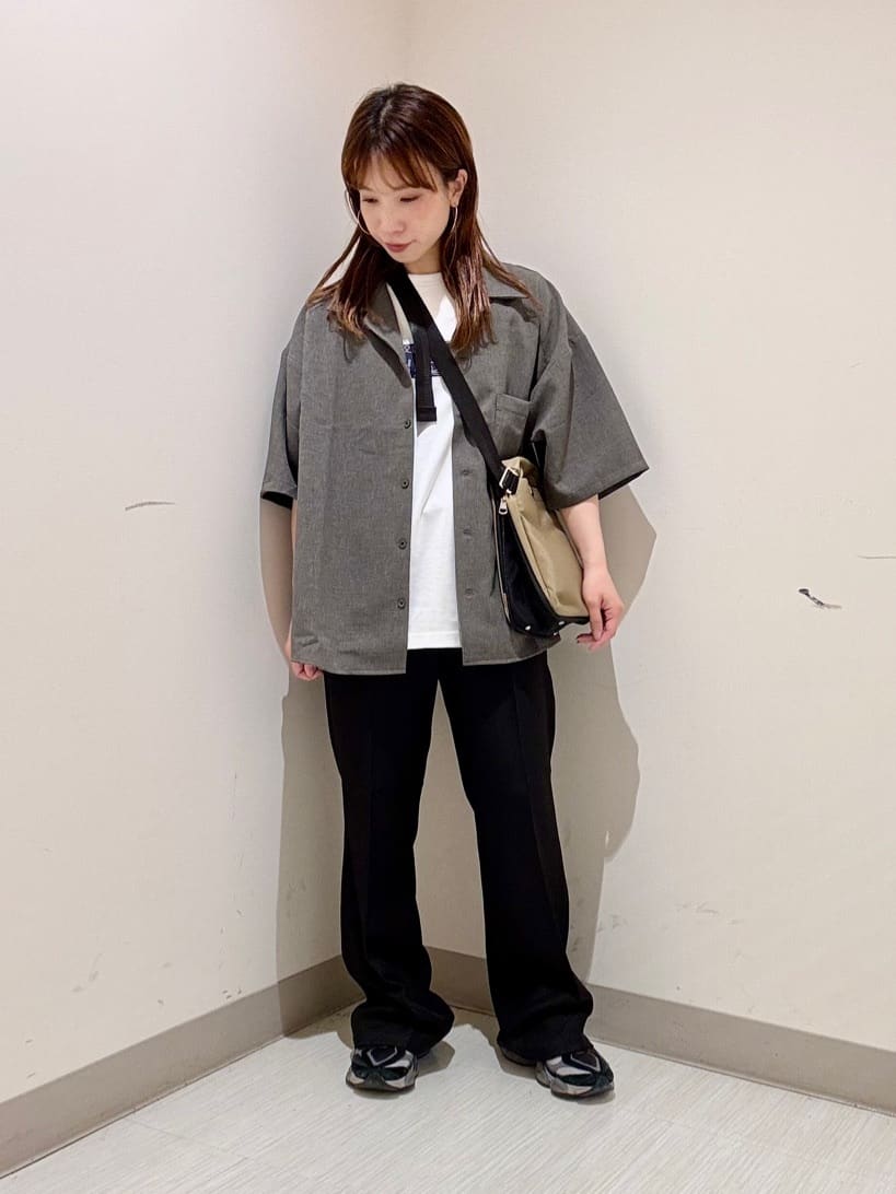 S.A.Oさんの「tk.TAKEO KIKUCHI｜フレアスラックス」を使ったコーディネート