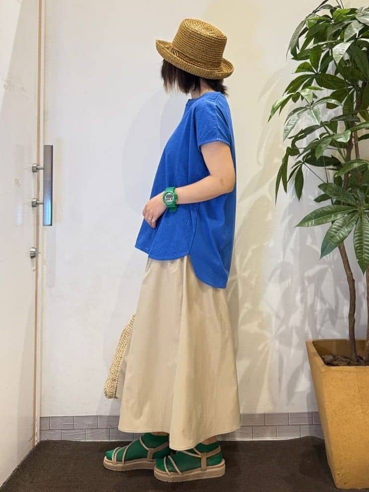 misakiさんの「SHOO･LA･RUE｜【洗える/S-LL/撥水】タックギャザー フレアスカート」を使ったコーディネート