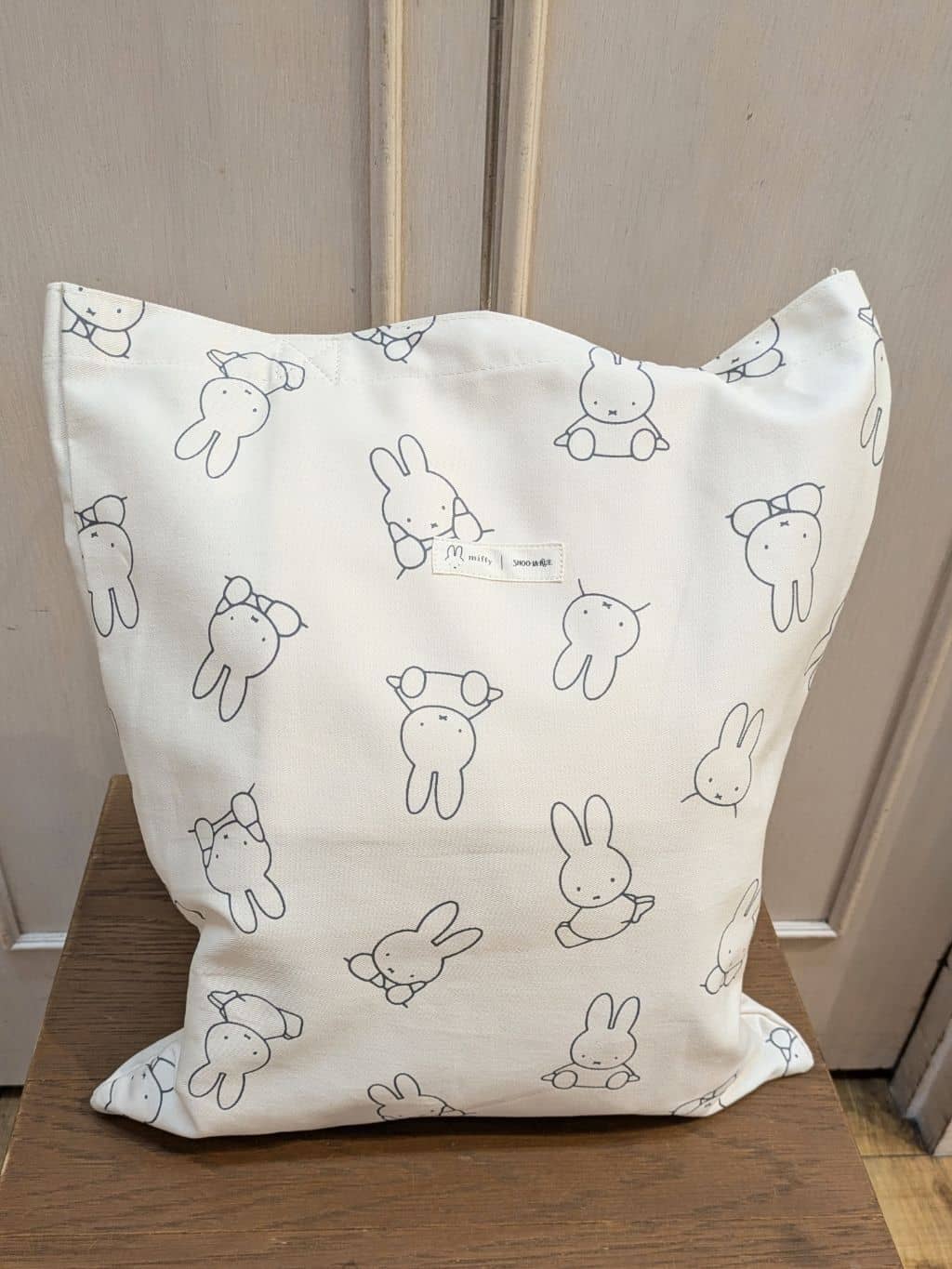 kawaさんの「SHOO･LA･RUE｜【miffy】グラフィックTシャツ」を使ったコーディネート