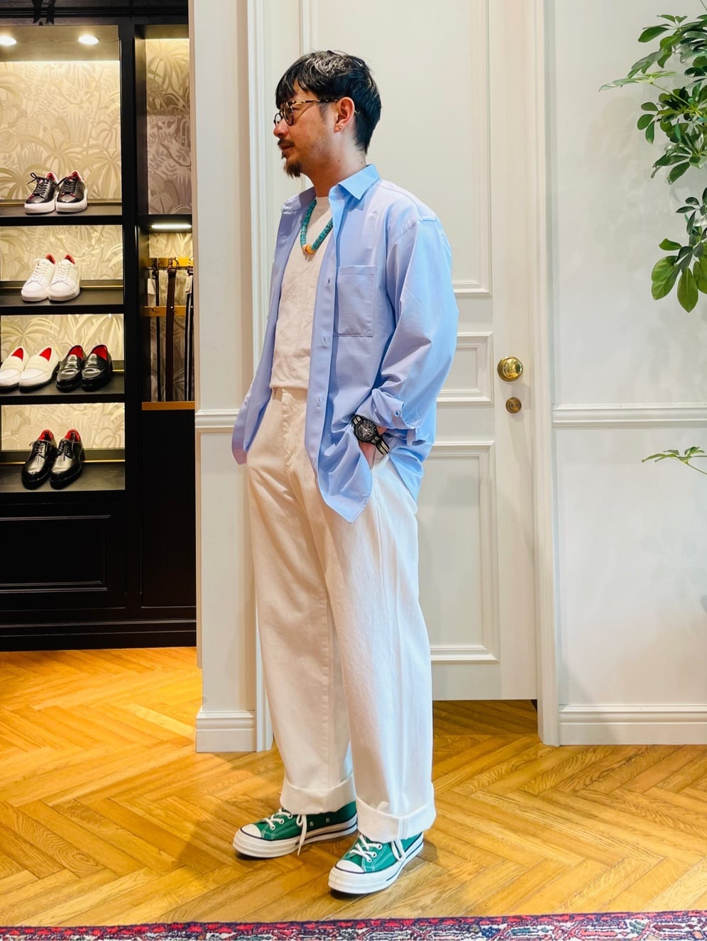 鶴田大士さんの「DRESSTERIOR｜◆46Gジャージー リラックスシャツ」を使ったコーディネート