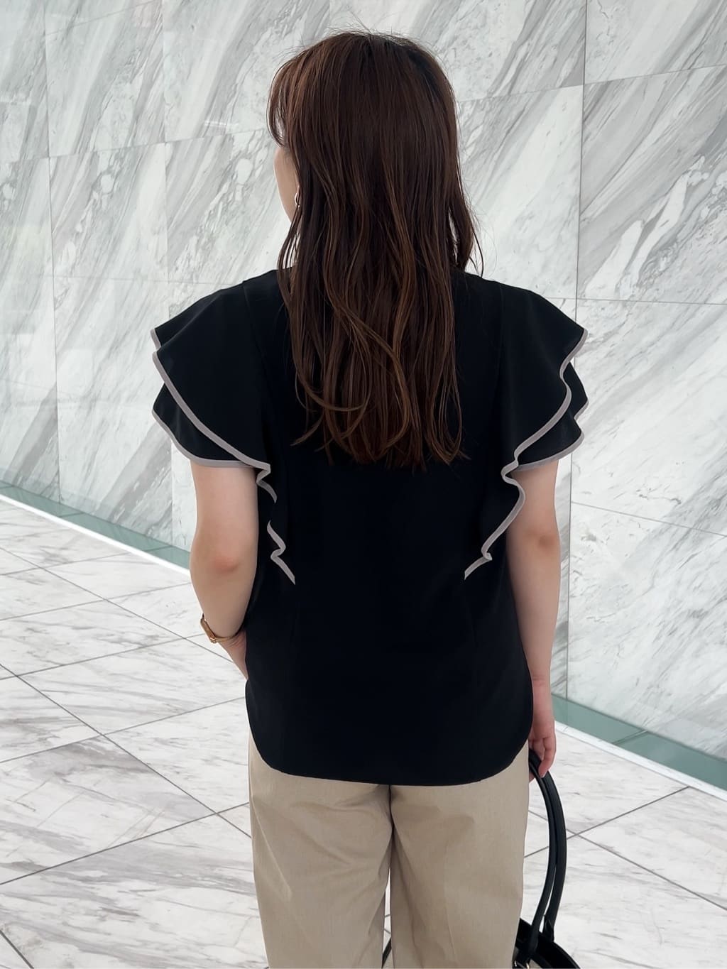 ちびゆきさんの「grove｜キレイも動きやすさも　美脚見えハイパーストレッチパンツ」を使ったコーディネート