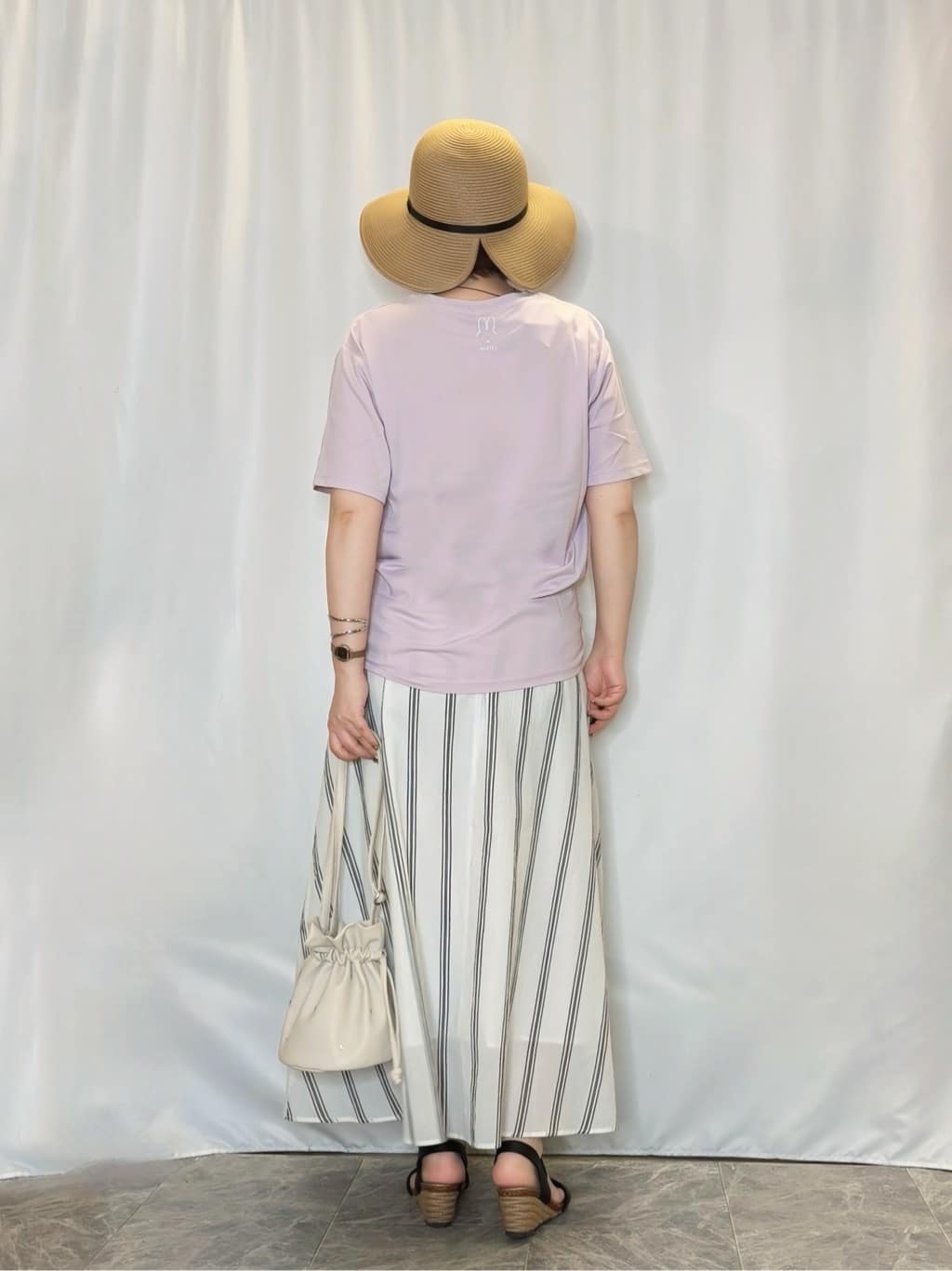 たみさんの「SHOO･LA･RUE｜【miffy】グラフィックTシャツ」を使ったコーディネート