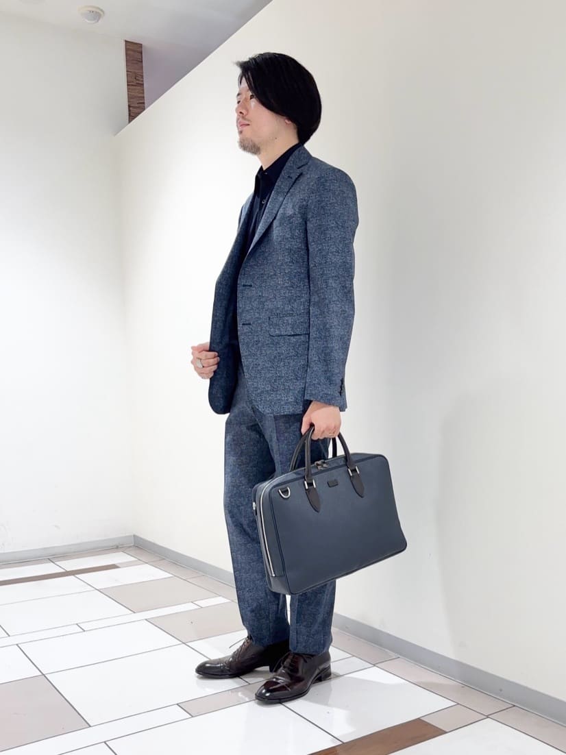 及川さんの「TAKEO KIKUCHI｜【抗菌防臭】COOL DOTS（R）ドビープリント ジャケット」を使ったコーディネート
