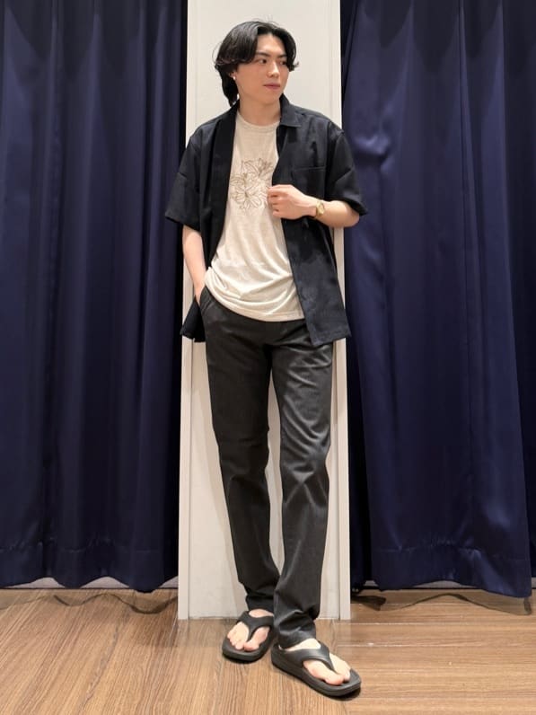 Tightさんの「THE SHOP TK｜ポリ麻刺繍半袖Tシャツ」を使ったコーディネート