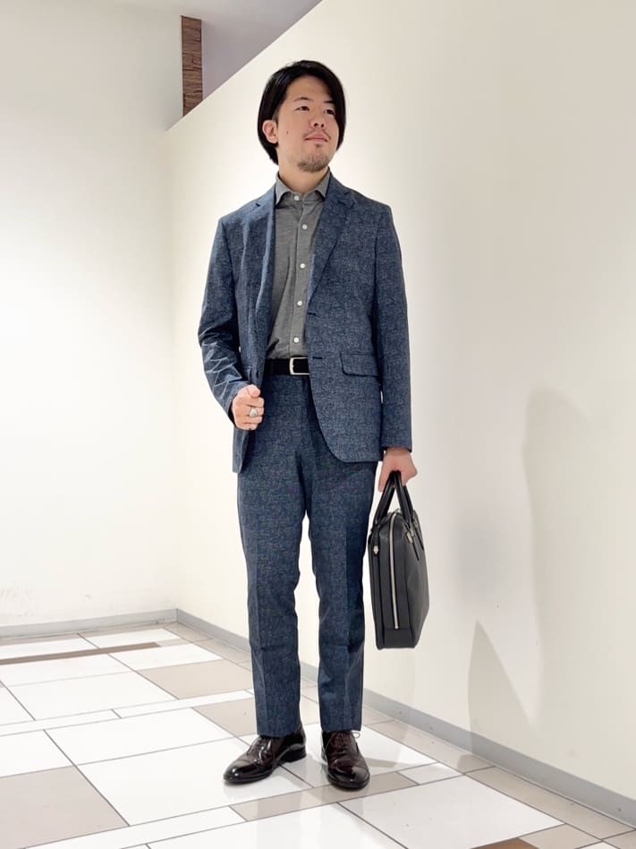 及川さんの「TAKEO KIKUCHI｜【抗菌防臭】COOL DOTS（R）ドビープリント ジャケット」を使ったコーディネート