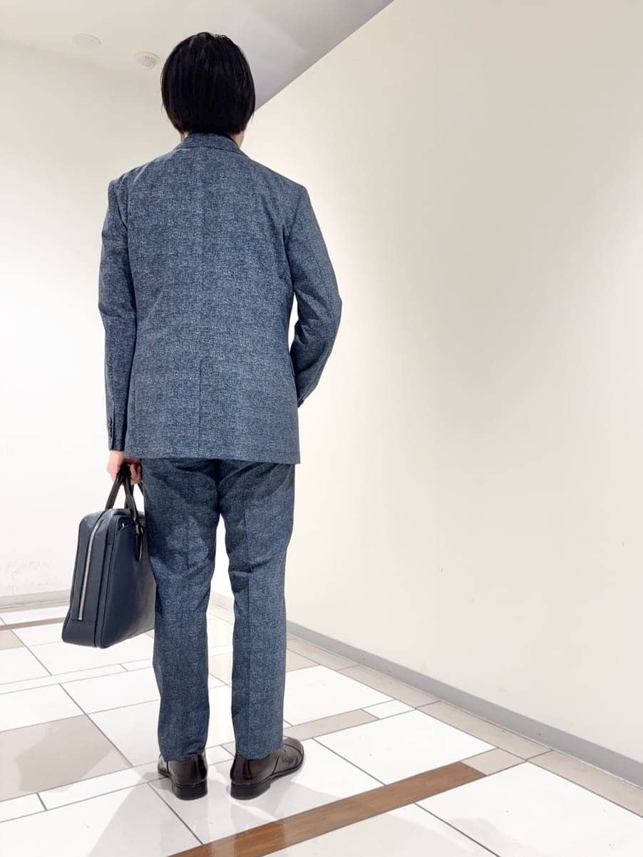 及川さんの「TAKEO KIKUCHI｜【抗菌防臭】COOL DOTS（R）ドビープリント ジャケット」を使ったコーディネート