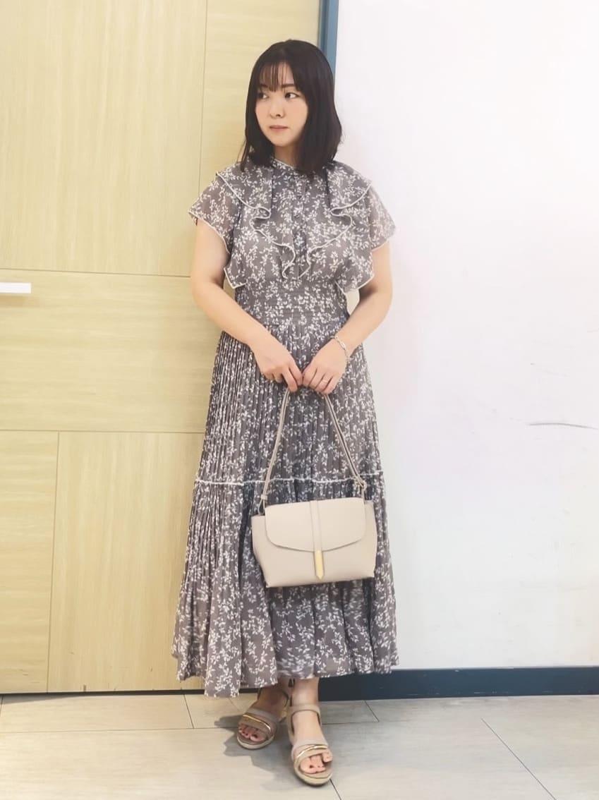 YOさんの「grove｜」を使ったコーディネート