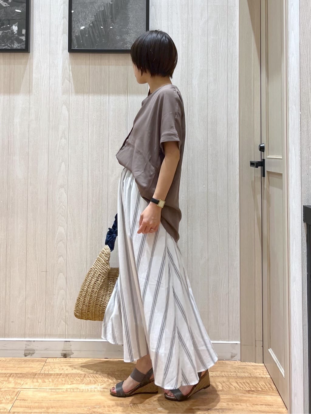 shirayuuuさんの「SHOO･LA･RUE｜【洗える/プチプラ】大人の抜け感をプラスする バンドカラーシャツ」を使ったコーディネート