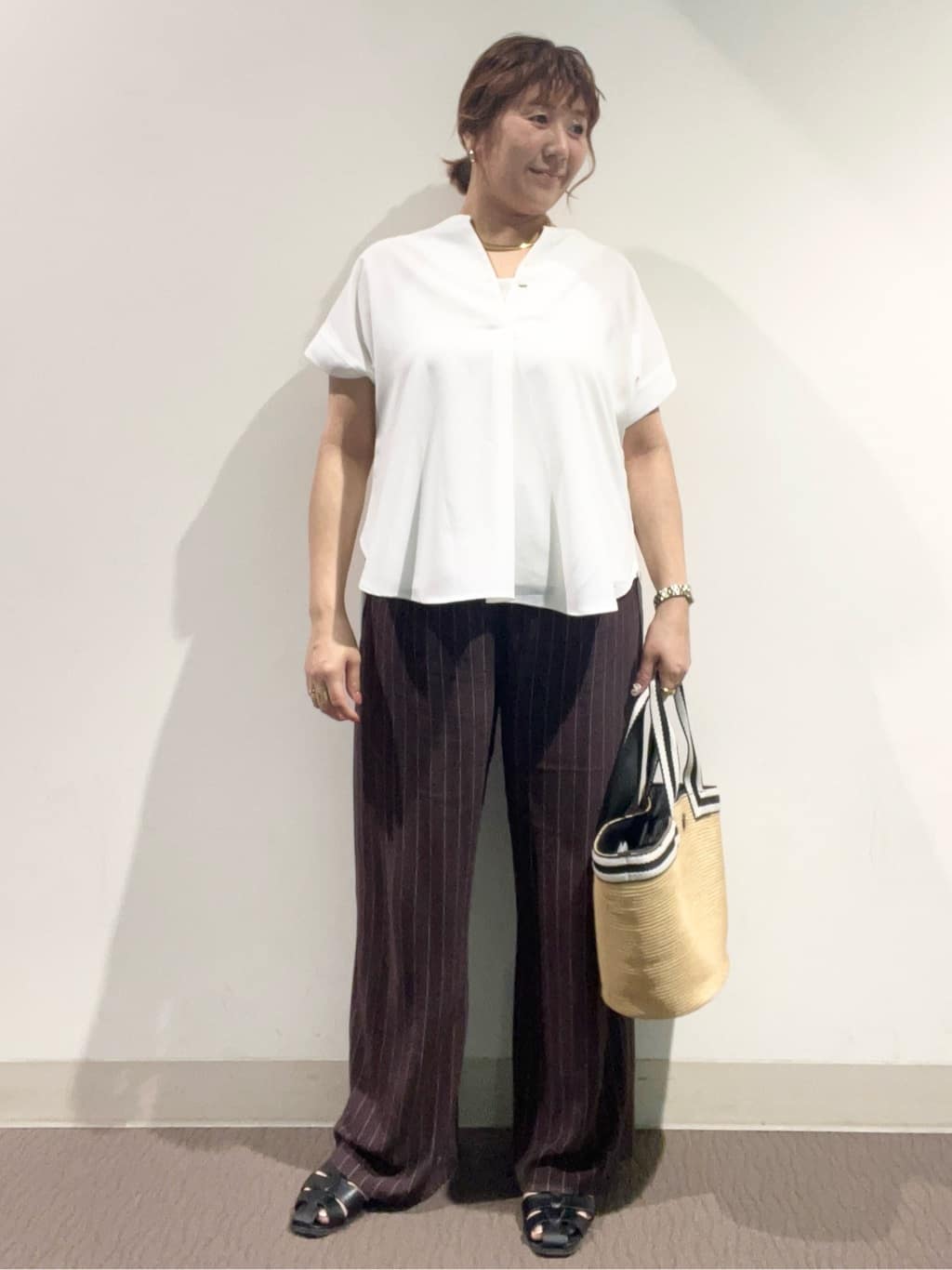 のん.Yさんの「OPAQUE.CLIP｜《7色展開／SS-LLサイズ》ストレッチスキッパーブラウス／セットアップ対応【洗濯機洗い可／防シワ】」を使ったコーディネート