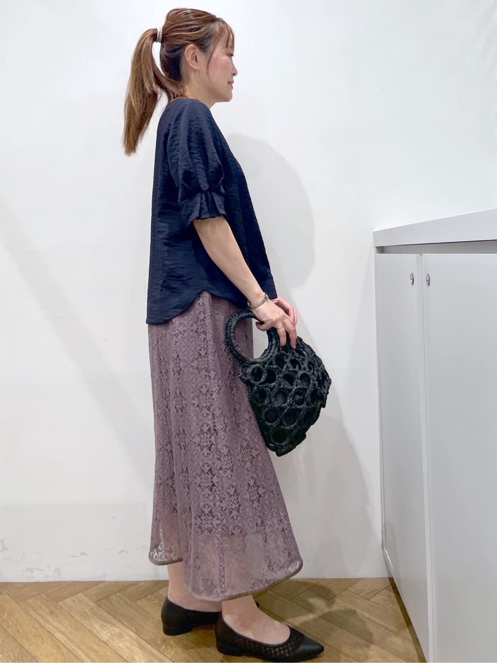 Junさんの「index｜《8色展開／XS-LLサイズ》タックパフスリーブブラウス【洗濯機洗い可／吸水速乾／防シワ／抗ピル】」を使ったコーディネート
