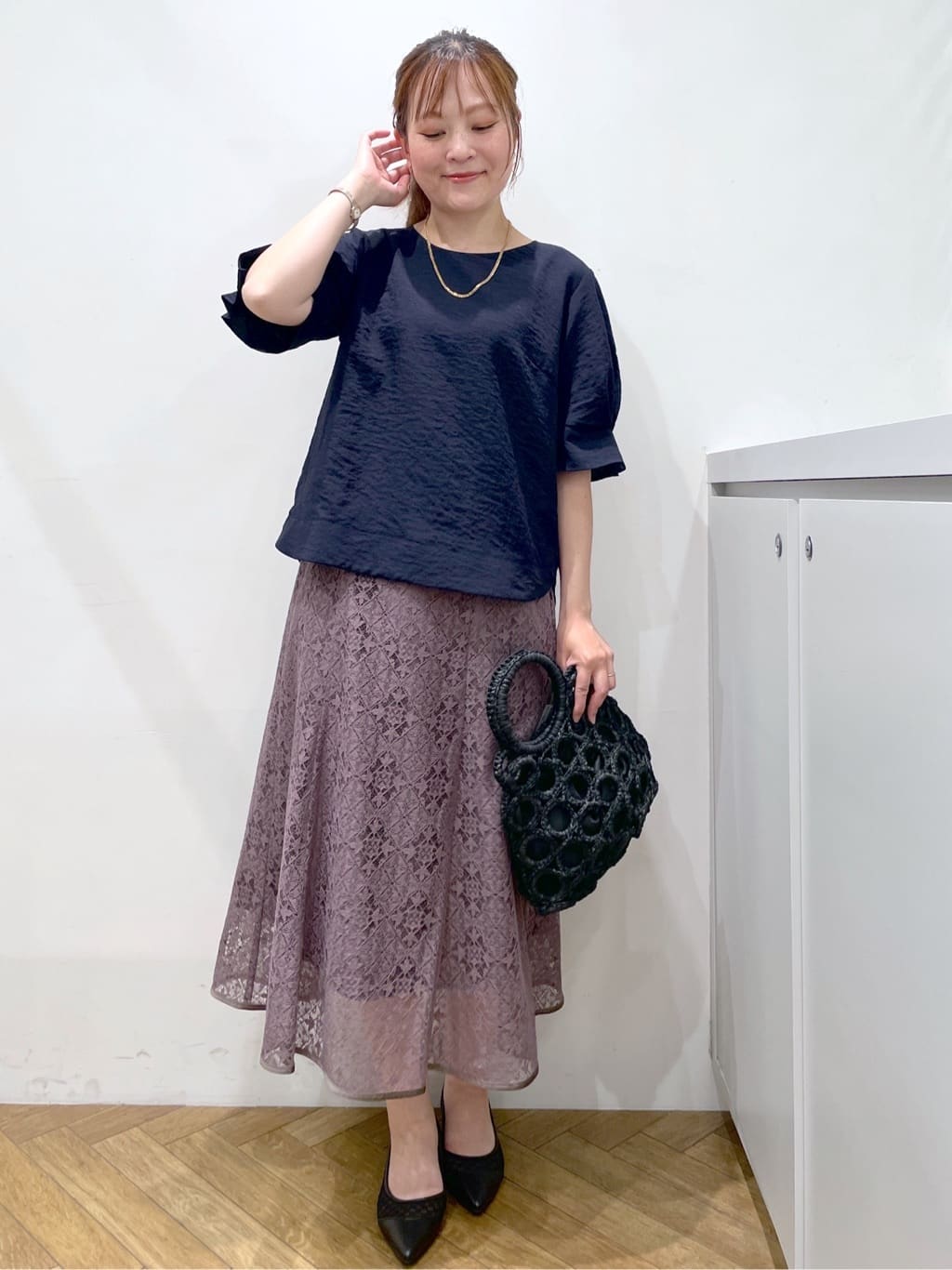 Junさんの「index｜《8色展開／XS-LLサイズ》タックパフスリーブブラウス【洗濯機洗い可／吸水速乾／防シワ／抗ピル】」を使ったコーディネート