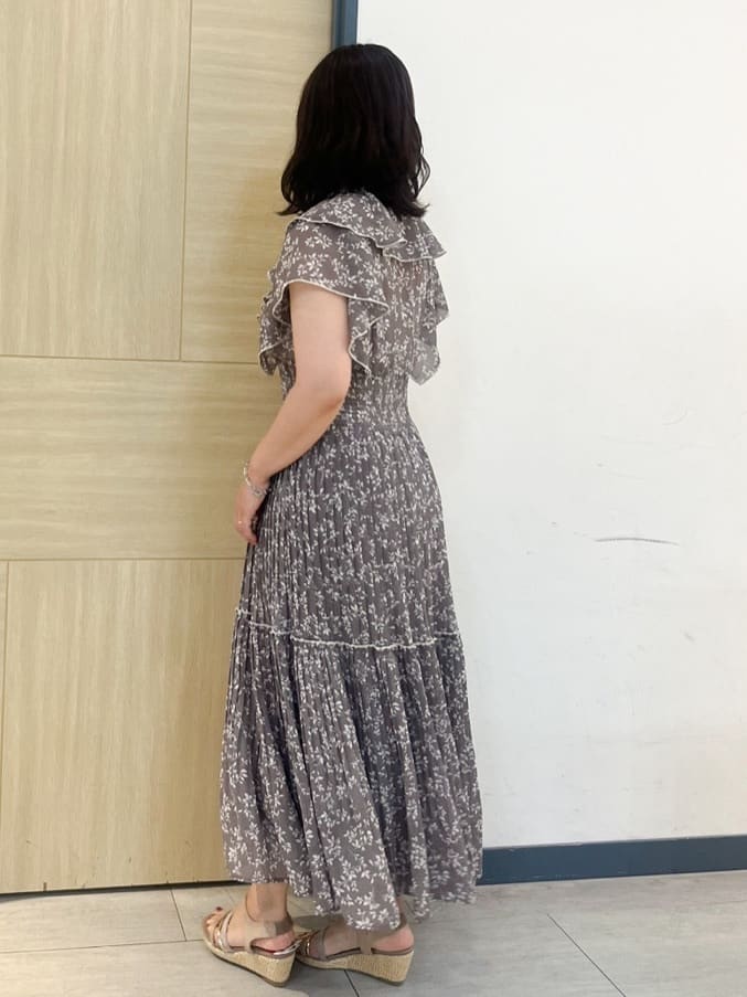 YOさんの「grove｜」を使ったコーディネート