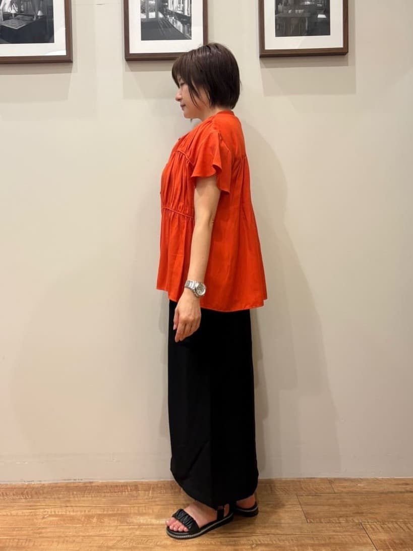 きっちょんさんの「SHOO･LA･RUE｜【S-LL】大人のきれいめカジュアルに 麻調カーゴナロースカート」を使ったコーディネート