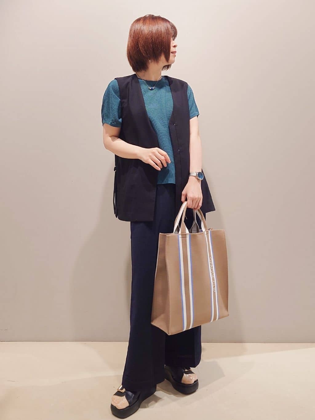 me：)さんの「OPAQUE.CLIP｜《5色展開／S-LLサイズ》リラクシーメッシュニット【洗濯機洗い可】」を使ったコーディネート