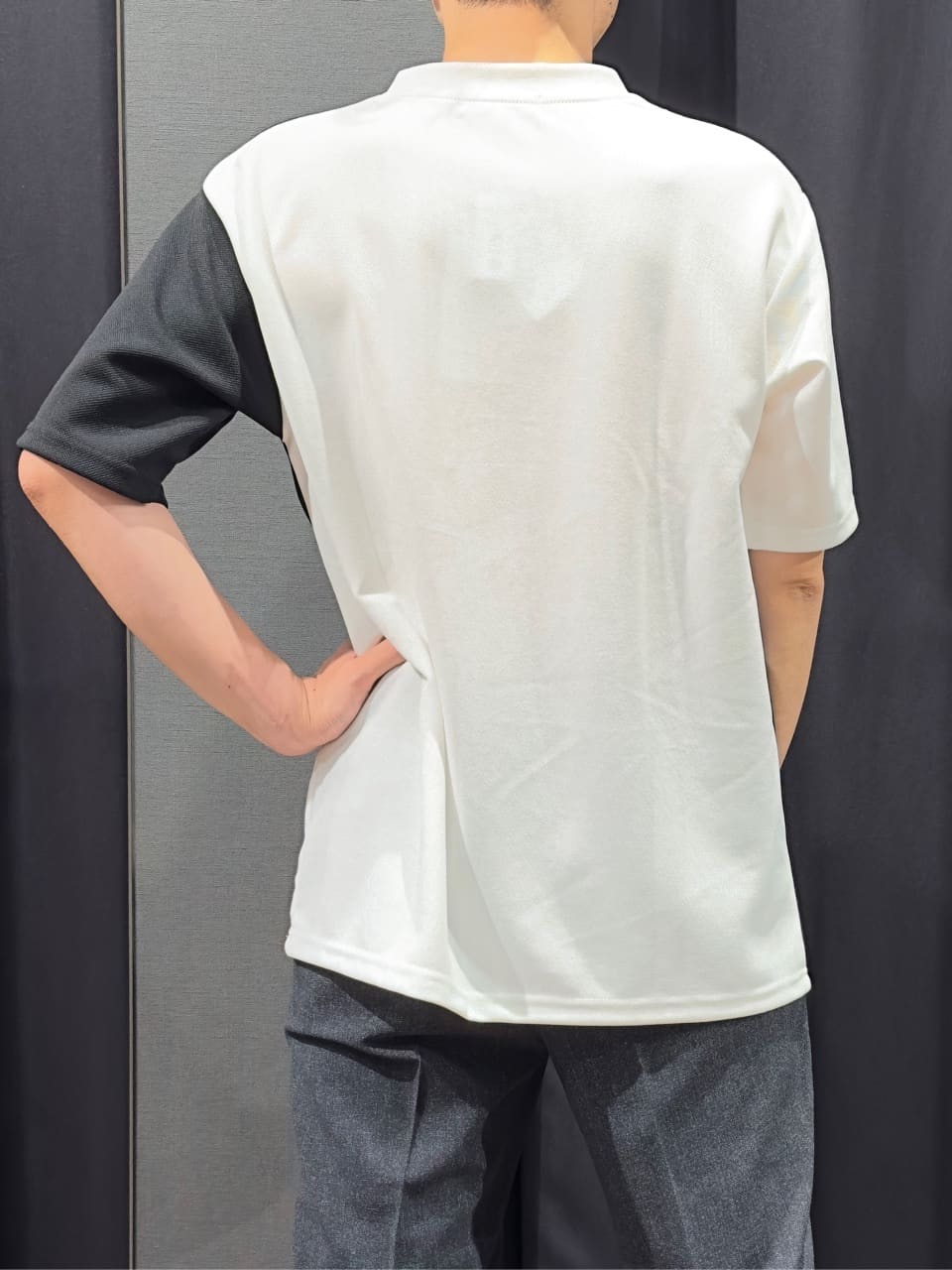 tomoyaさんの「THE SHOP TK｜ツイルブロッキング 半袖Tシャツ 洗濯機OK」を使ったコーディネート
