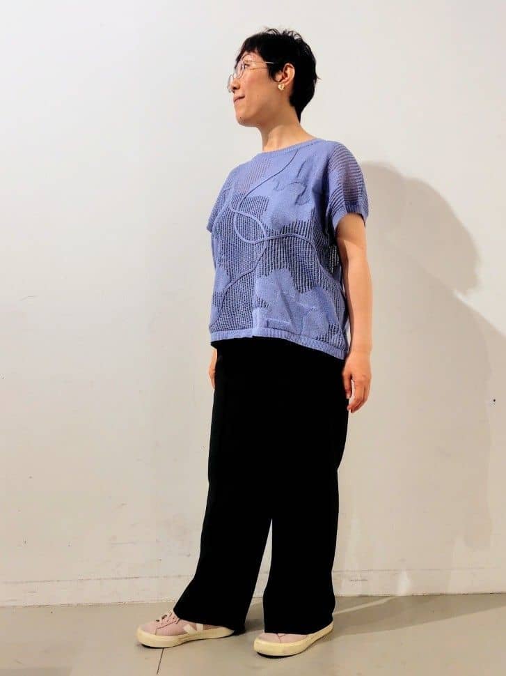 kodamaさんの「THE SHOP TK｜麻調ピンタックワイドパンツ【洗濯機OK】」を使ったコーディネート