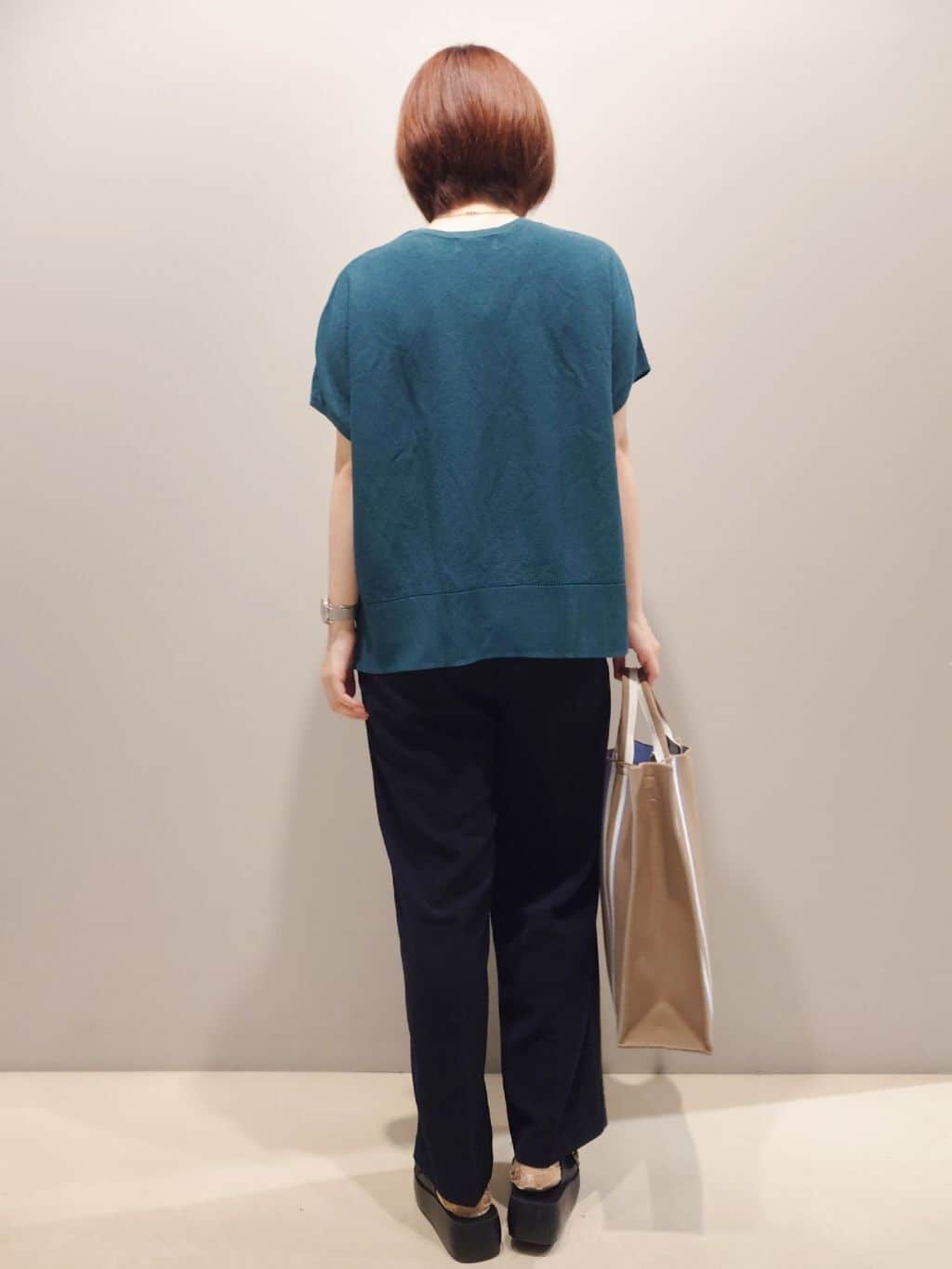 me：)さんの「OPAQUE.CLIP｜《5色展開／S-LLサイズ》リラクシーメッシュニット【洗濯機洗い可】」を使ったコーディネート