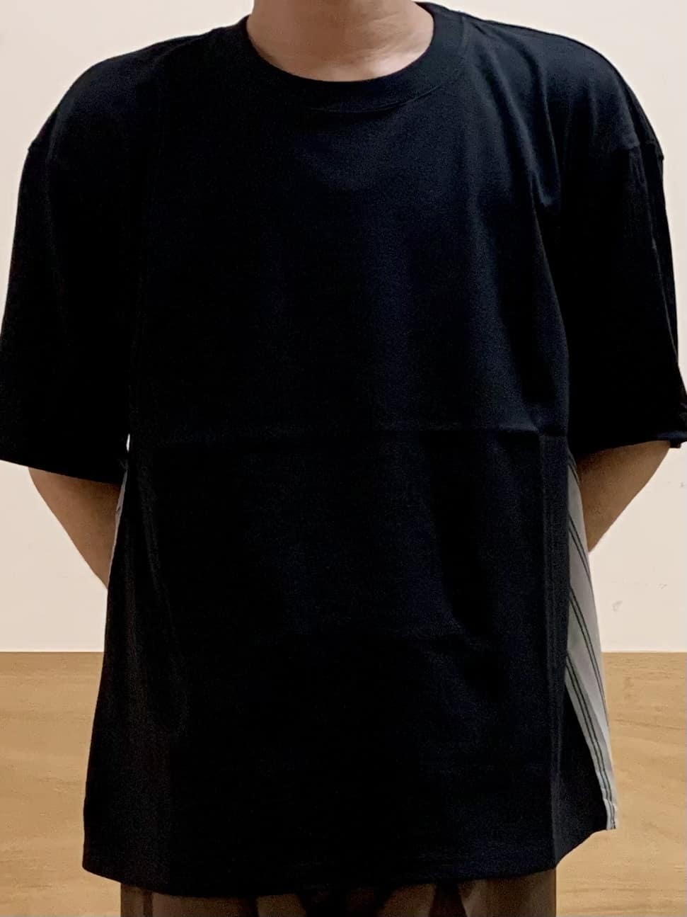 MATUさんの「THE SHOP TK｜エシカルブロード切替Tシャツ 洗濯機OK」を使ったコーディネート