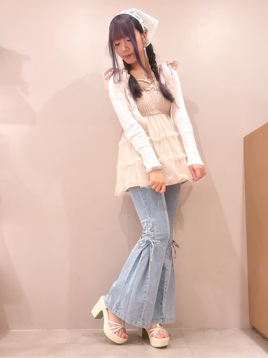 ❤︎HIME❤︎さんの「ESPERANZA｜Tストラップミニバックルサンダル」を使ったコーディネート