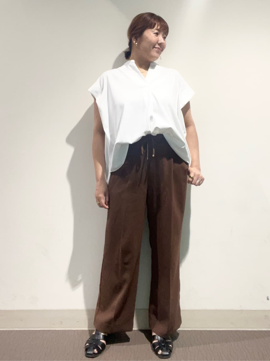 のん.Yさんの「OPAQUE.CLIP｜◆スキッパーフレンチスリーブトップス【UV／吸水速乾／洗濯機洗い可】」を使ったコーディネート