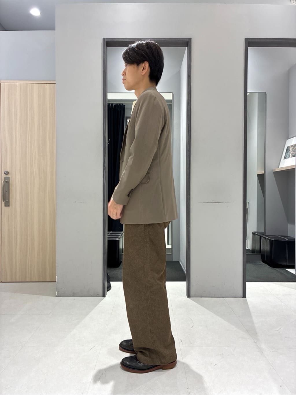 わいずみさんの「TAKEO KIKUCHI｜【360&deg;ストレッチ／セットアップ対応】None Of Stress ジャケット」を使ったコーディネート