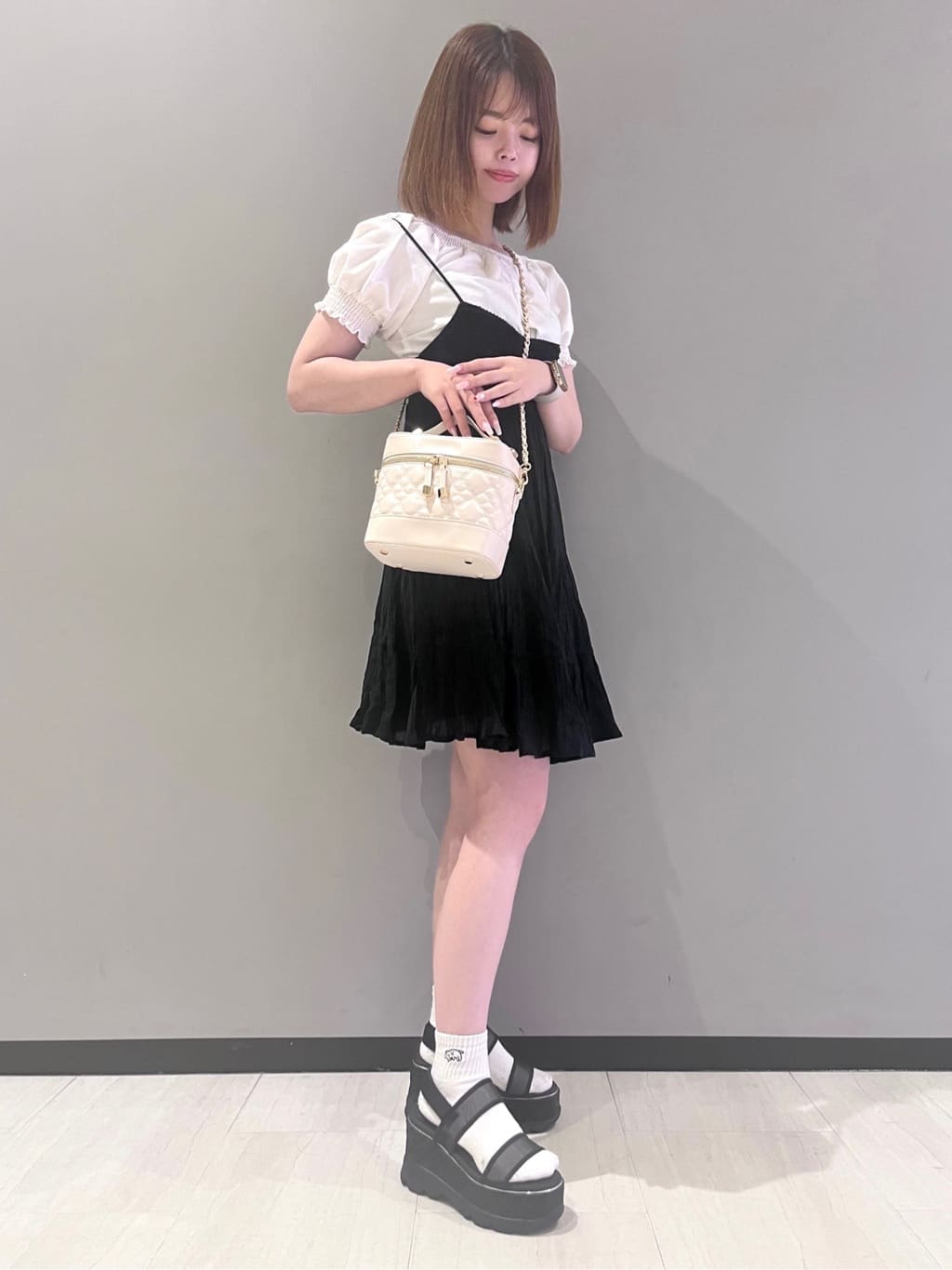 RISAさんの「ESPERANZA｜キルティング厚底スポサン」を使ったコーディネート