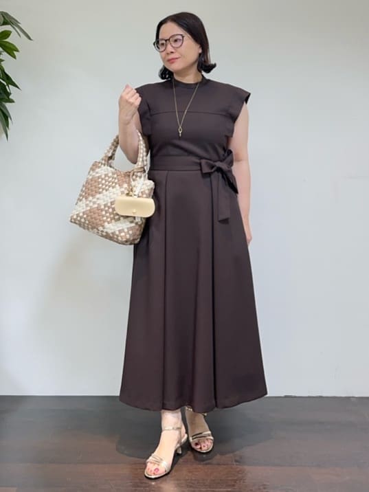 Asamiさんの「UNTITLED｜バイカラーメガネストラップ」を使ったコーディネート