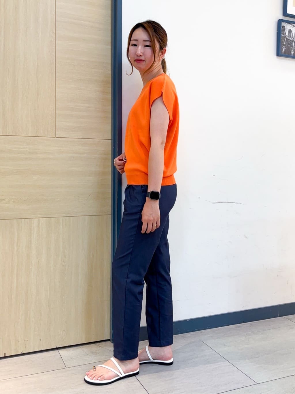 nanaさんの「grove｜【冷感】サマーハイパーストレッチテーパードパンツ」を使ったコーディネート