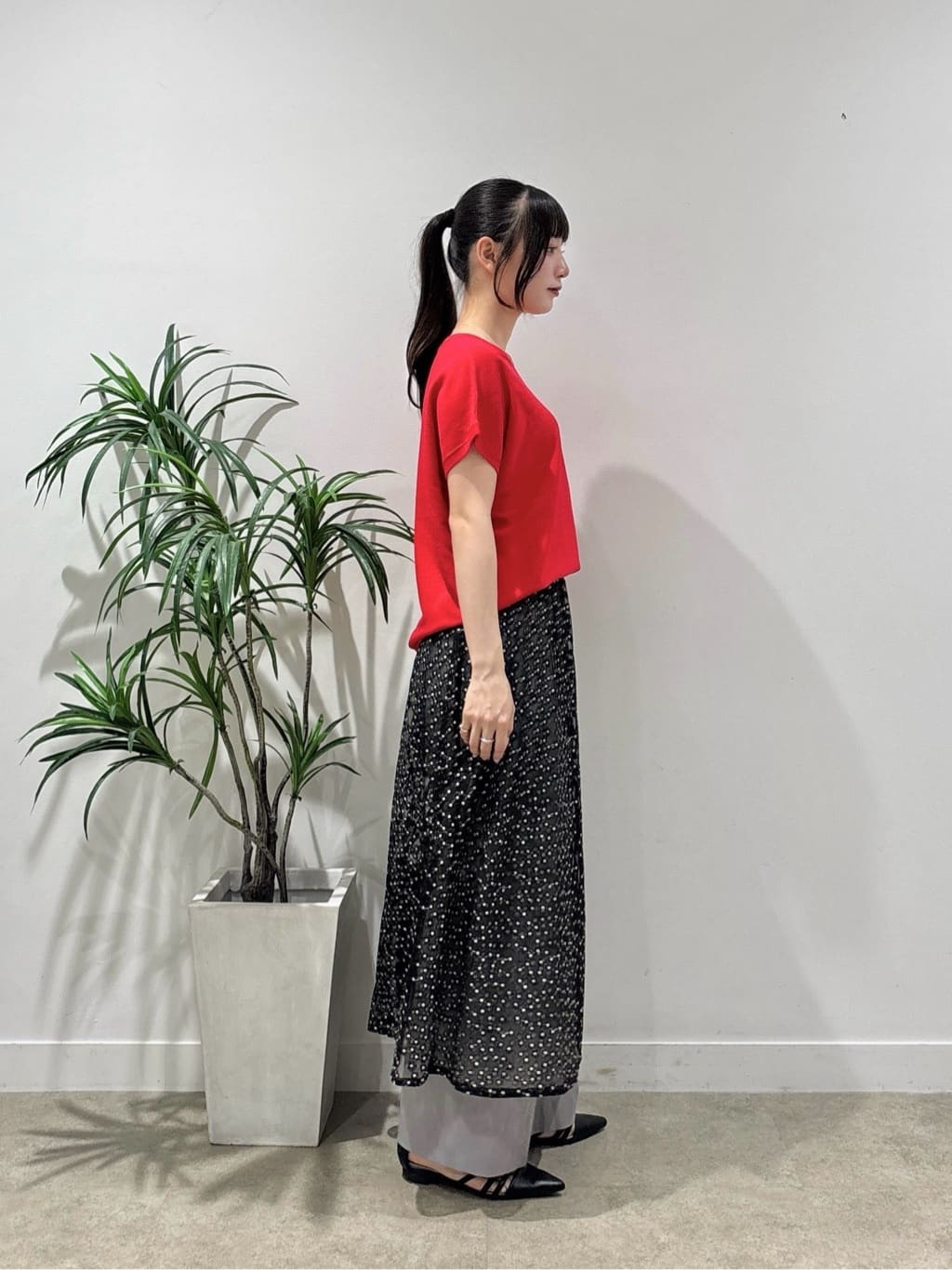ibukiさんの「INDIVI｜【トレンド感◎】レイヤード レーススカート」を使ったコーディネート