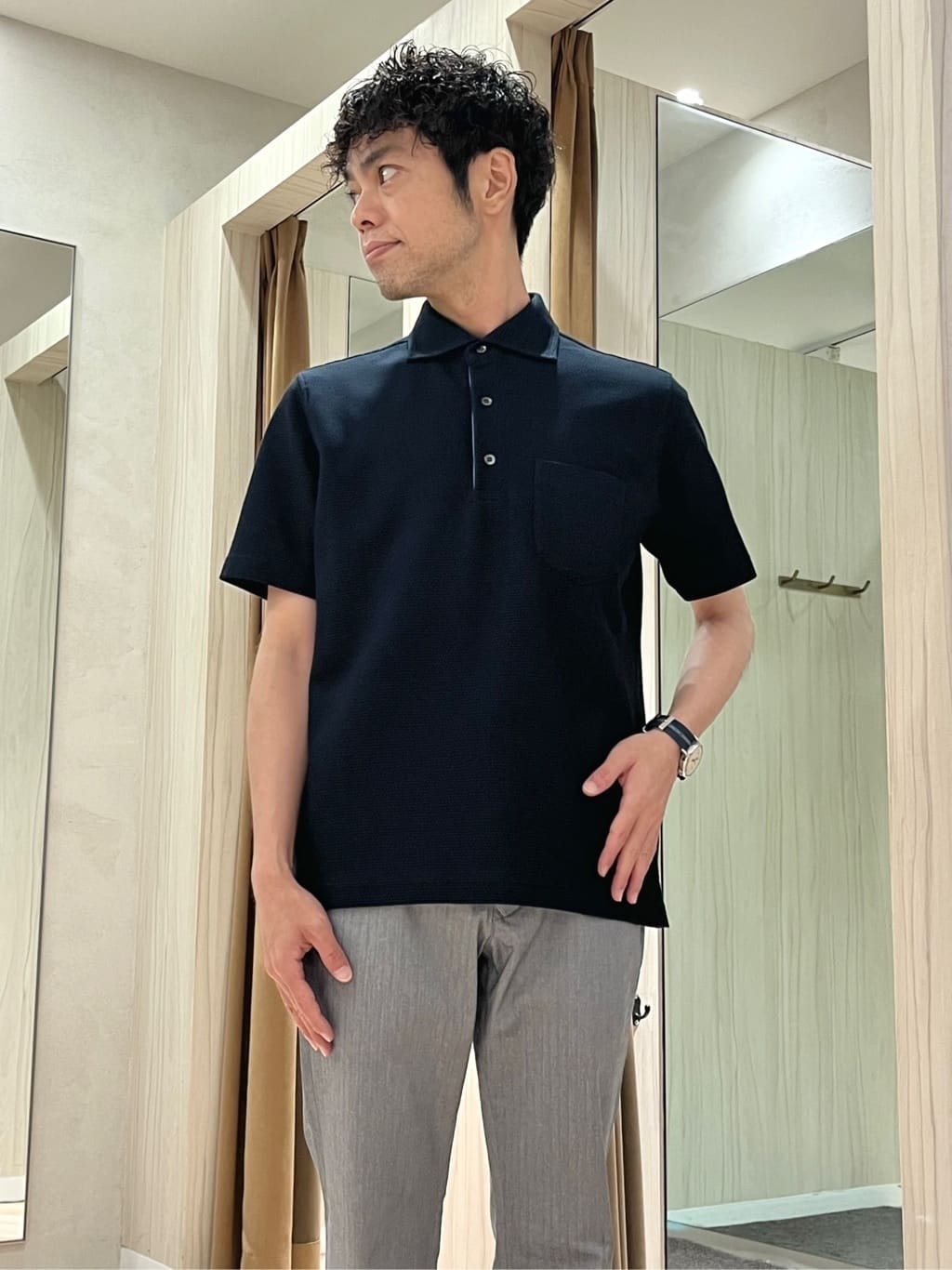 URAさんの「TAKEO KIKUCHI｜【抗菌防臭／9色5サイズ展開】ハニカムメランジ ポロシャツ」を使ったコーディネート