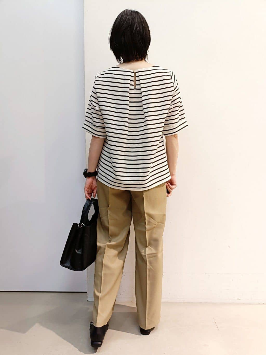 あんさんの「THE SHOP TK｜麻調ピンタックワイドパンツ【洗濯機OK】」を使ったコーディネート