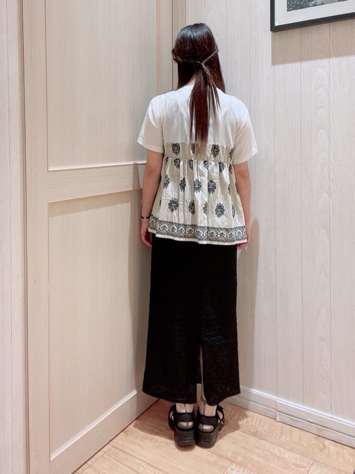 COSさんの「SHOO･LA･RUE｜」を使ったコーディネート