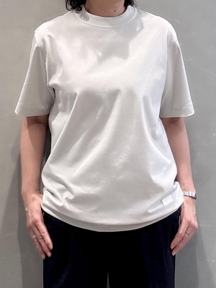 のぐみさんの「TAKEO KIKUCHI｜【抗菌防臭／5サイズ展開】ハイゲージポンチ Tシャツ」を使ったコーディネート