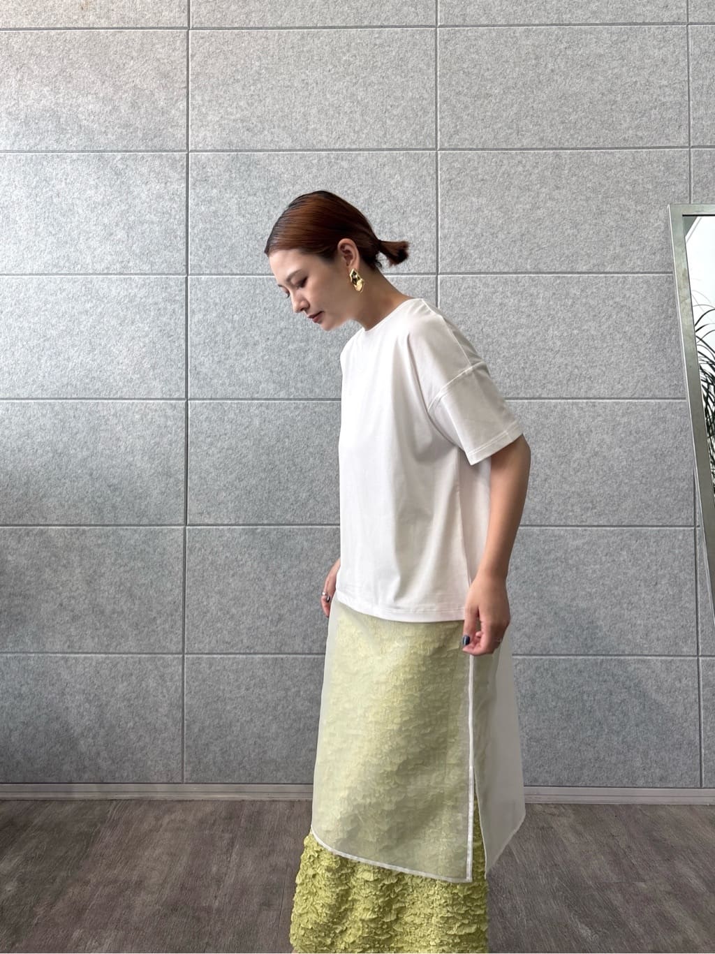 ayanoさんの「INDIVI｜シアードッキングTシャツ」を使ったコーディネート