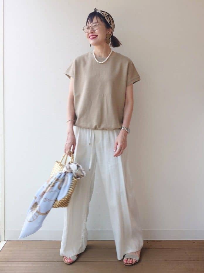 MUTSUKOさんの「UNTITLED｜メタリックメッシュトート」を使ったコーディネート