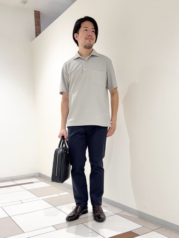 及川さんの「TAKEO KIKUCHI｜【抗菌防臭／9色5サイズ展開】ハニカムメランジ ポロシャツ」を使ったコーディネート