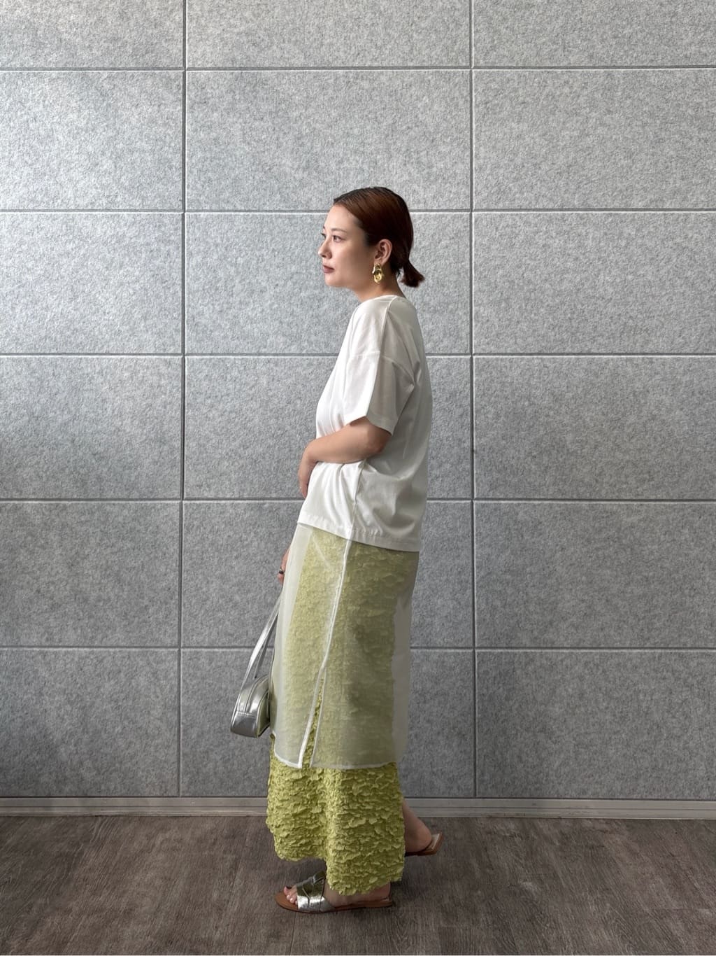 ayanoさんの「INDIVI｜シアードッキングTシャツ」を使ったコーディネート