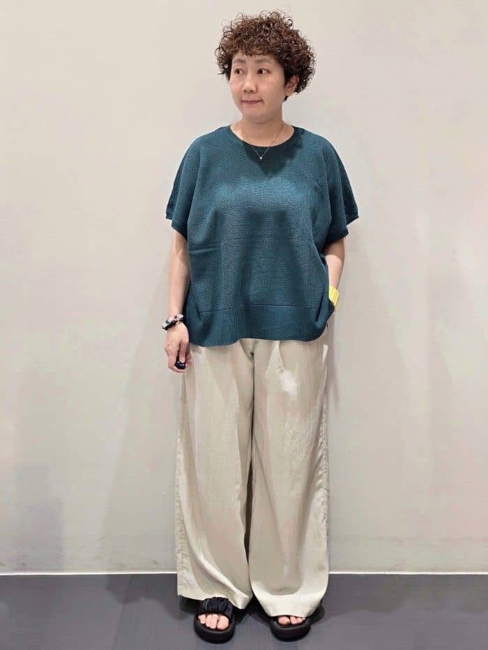 ゆきをさんの「OPAQUE.CLIP｜《5色展開／S-LLサイズ》リラクシーメッシュニット【洗濯機洗い可】」を使ったコーディネート