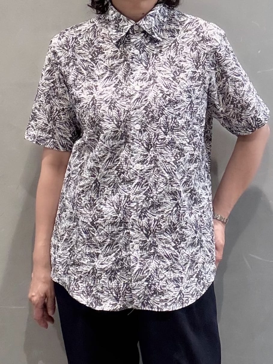 のぐみさんの「TAKEO KIKUCHI｜【抗菌防臭／5サイズ展開】ハイゲージポンチ Tシャツ」を使ったコーディネート