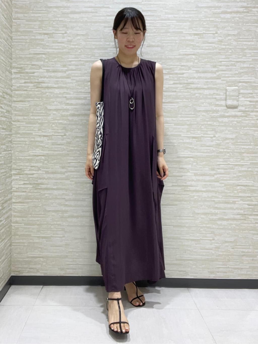 Kataさんの「UNTITLED｜【選べる3柄】フラットトートバッグ」を使ったコーディネート
