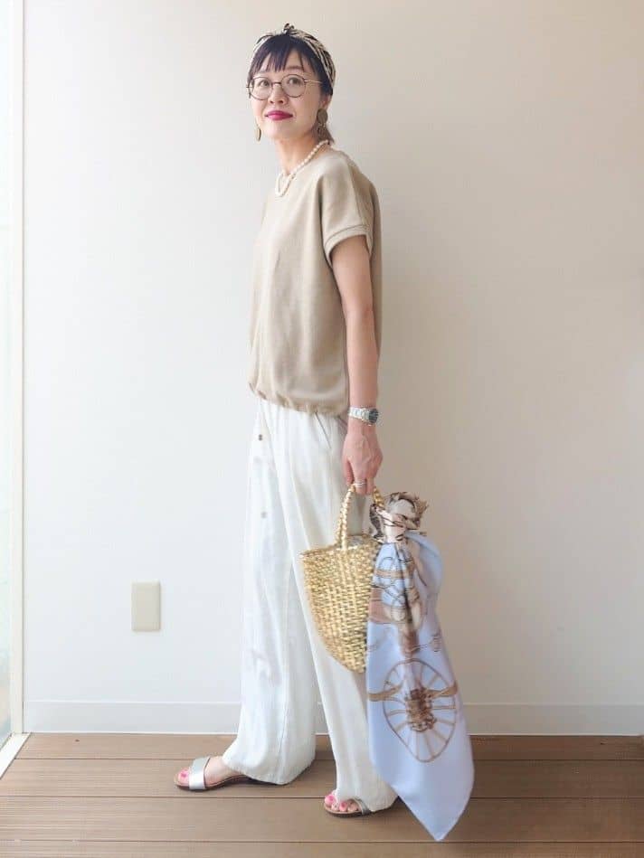 MUTSUKOさんの「UNTITLED｜メタリックメッシュトート」を使ったコーディネート