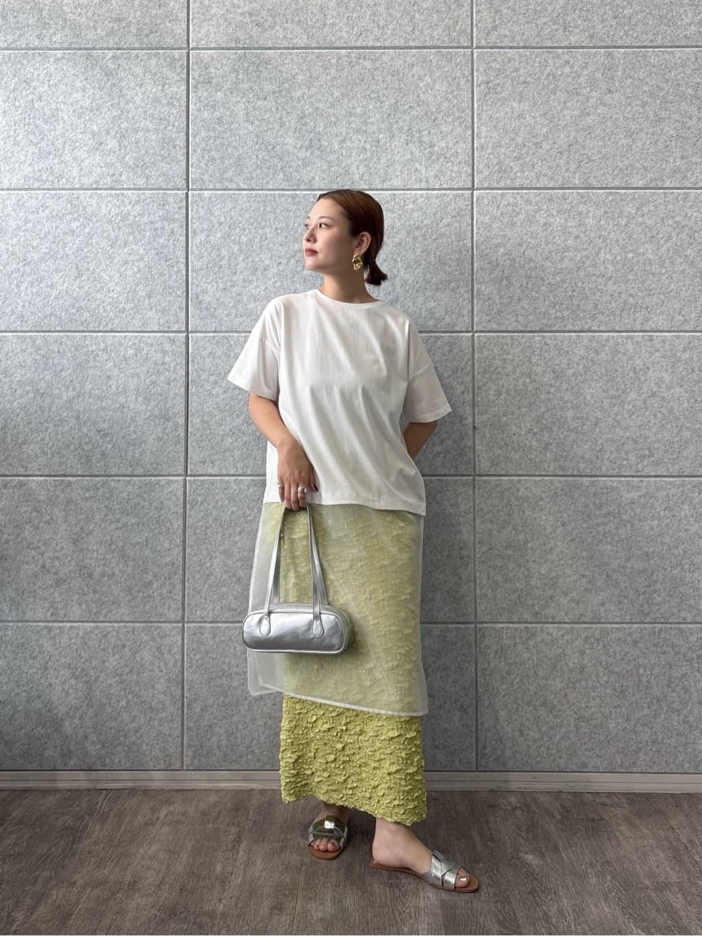 ayanoさんの「INDIVI｜シアードッキングTシャツ」を使ったコーディネート