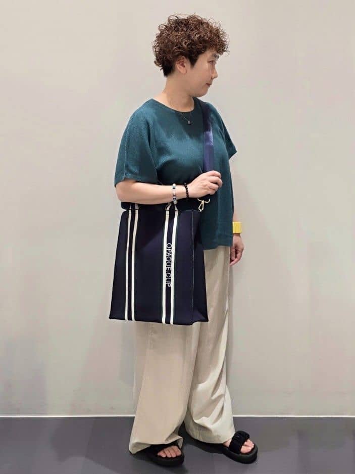 ゆきをさんの「OPAQUE.CLIP｜《5色展開／S-LLサイズ》リラクシーメッシュニット【洗濯機洗い可】」を使ったコーディネート