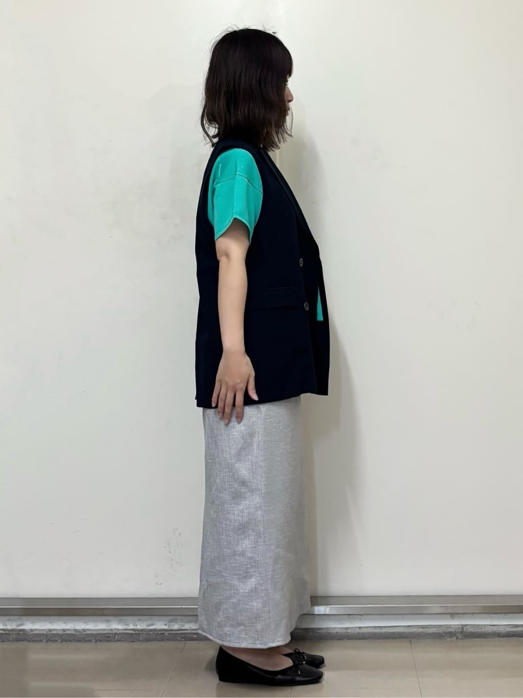 やまさんの「OPAQUE.CLIP｜スパンコールサマーニット【洗濯機洗い可／抗ピル】」を使ったコーディネート