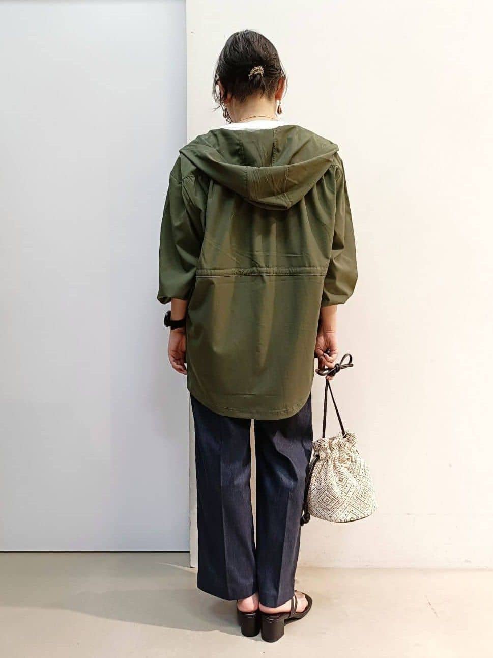 あんさんの「THE SHOP TK｜【mizugiwa/ラッシュガード】フロントジップパーカ/セットアップ可/接触冷感/UVケア/洗濯機」を使ったコーディネート